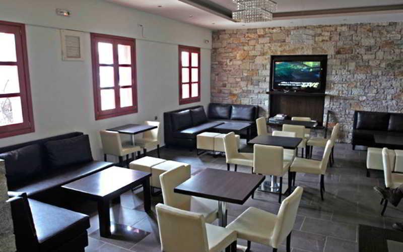 Aposperides Hotel Livádi Kithíron Kültér fotó