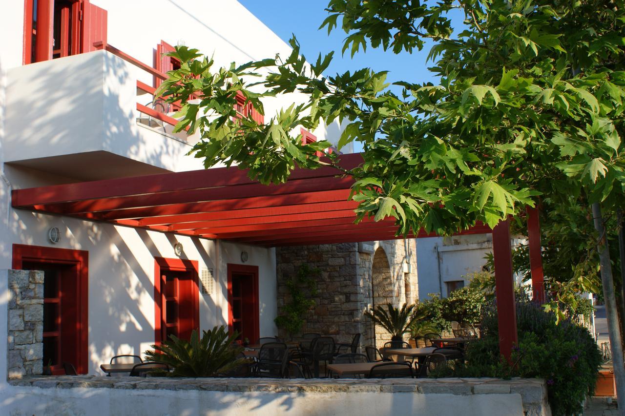 Aposperides Hotel Livádi Kithíron Kültér fotó